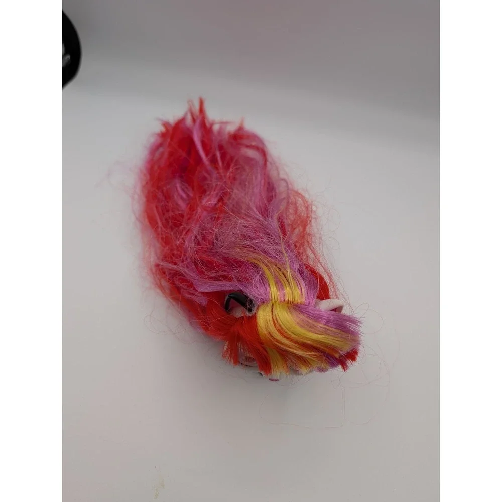 VIP Pets Mini Fans Kitty Cat Figure Elektra Multicolor Long Hair Toy